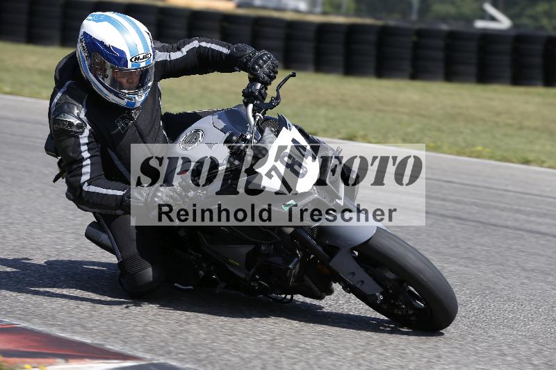 /45 10.08.2025 Plüss Moto Sport ADR/Freies Fahren/784